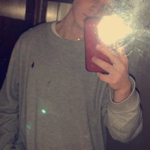 Meet your Posher, Hunter